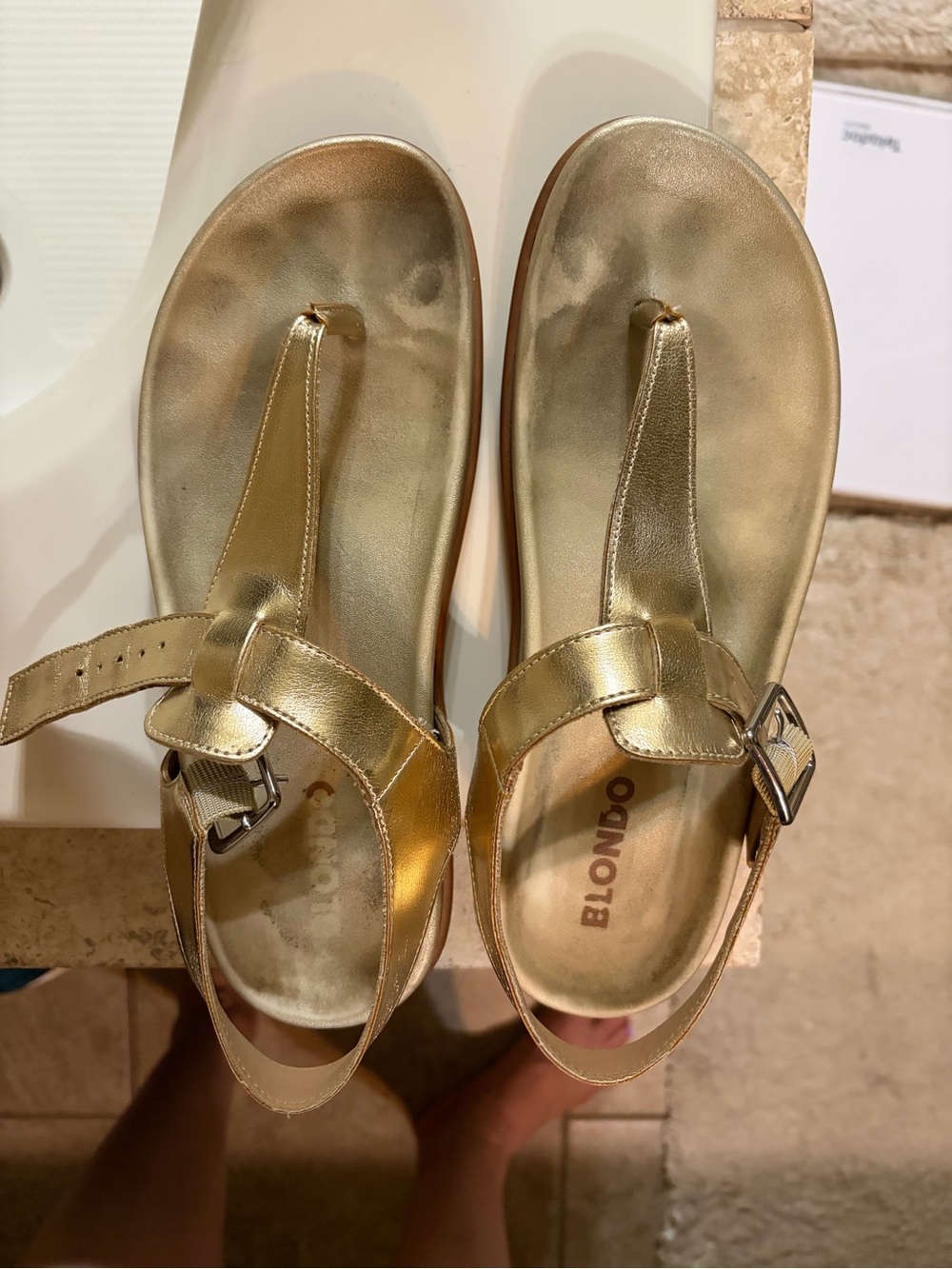 Blondo Metallic Gold Buckle Thong Sandals